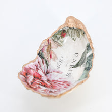 Load image into Gallery viewer, Oyster Jewelry Dishes